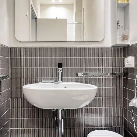 Near Duomo Design Polluce Milán