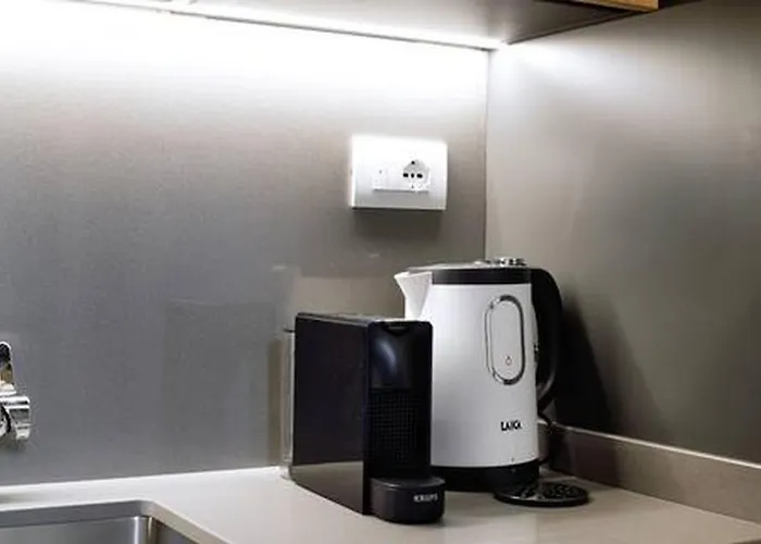 Near Duomo Design Polluce Milán