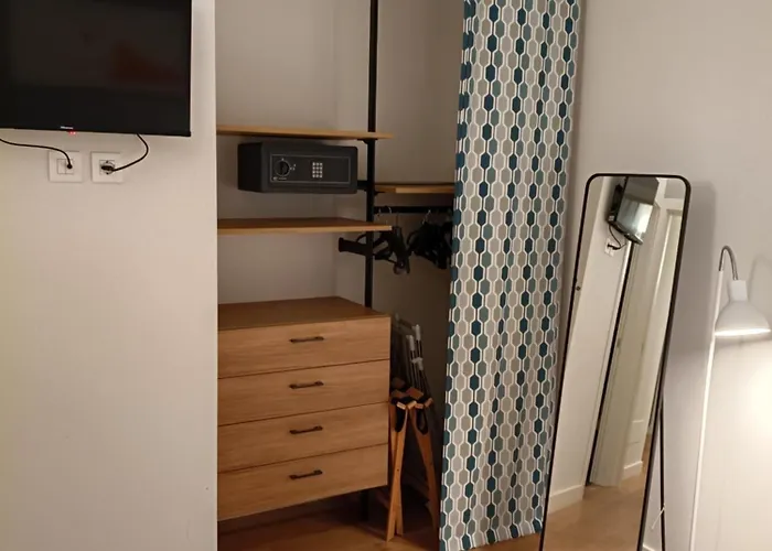 Near Duomo Design Polluce * Milán